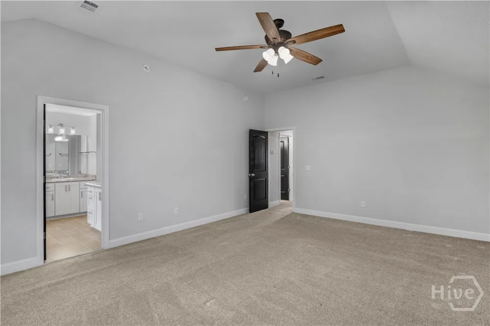 729 Fairview Circle Hinesville, GA 31313