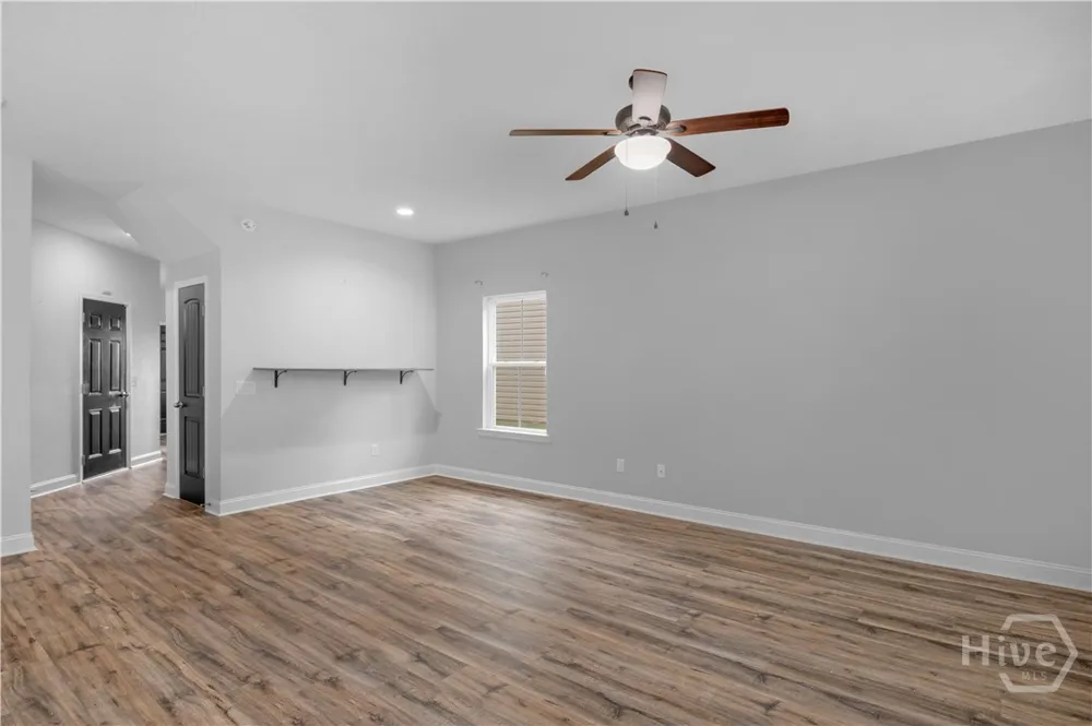 729 Fairview Circle Hinesville, GA 31313