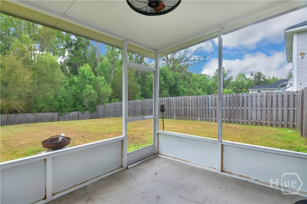 729 Fairview Circle Hinesville, GA 31313