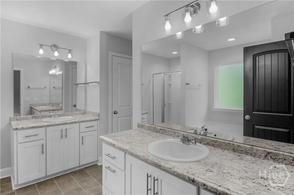 729 Fairview Circle Hinesville, GA 31313