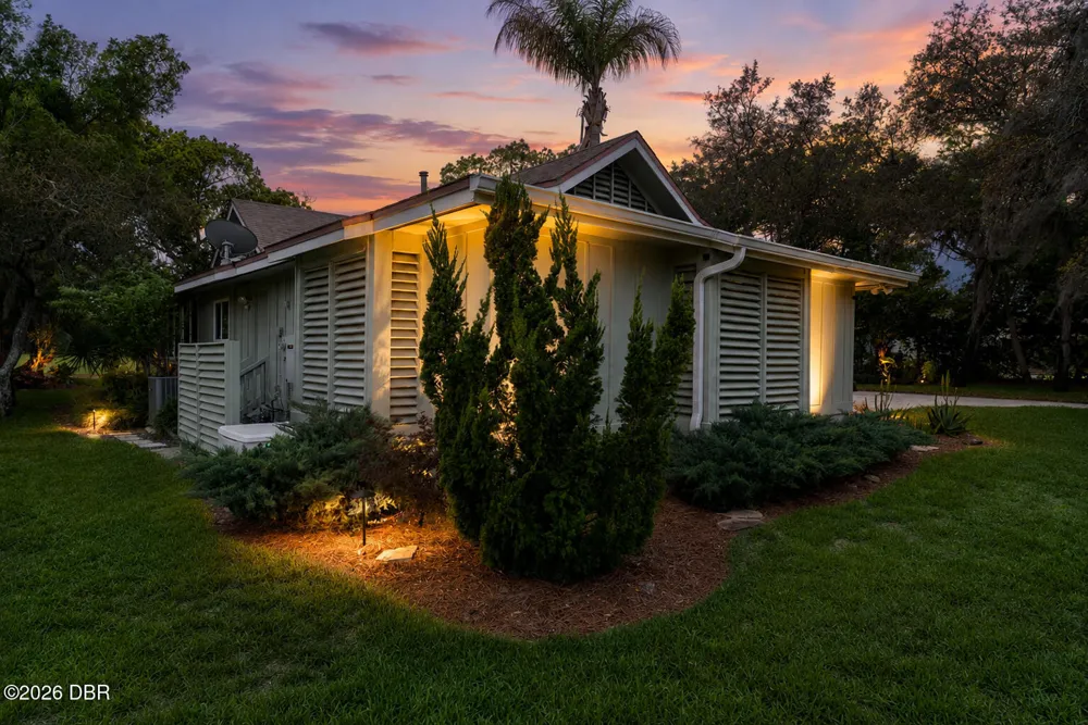 550 Bottlebrush Court New Smyrna Beach, FL 32168