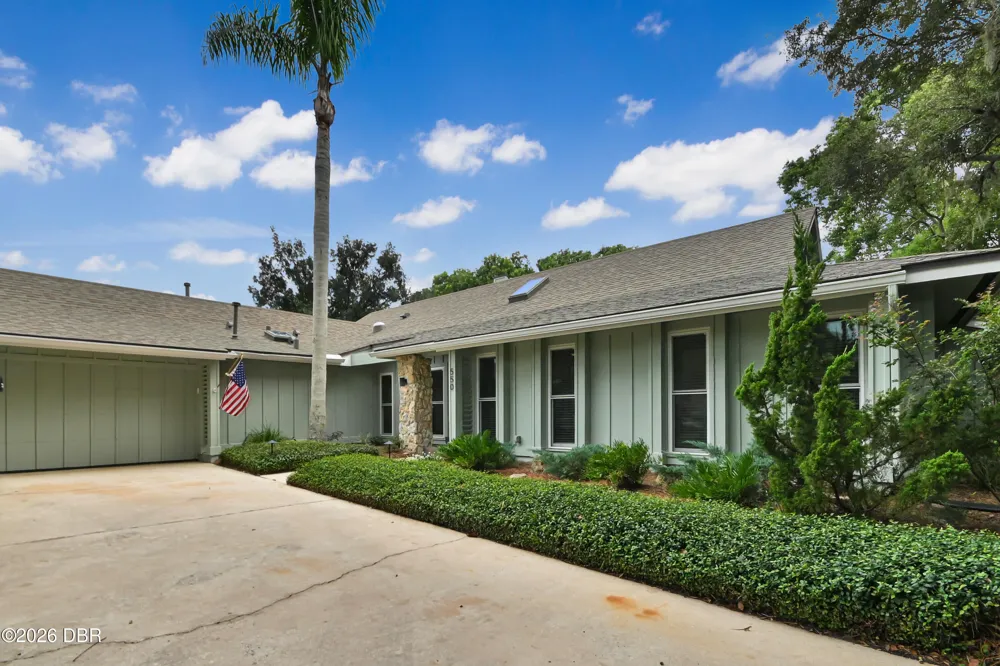 550 Bottlebrush Court New Smyrna Beach, FL 32168