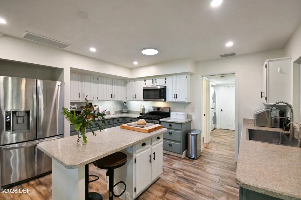 550 Bottlebrush Court New Smyrna Beach, FL 32168