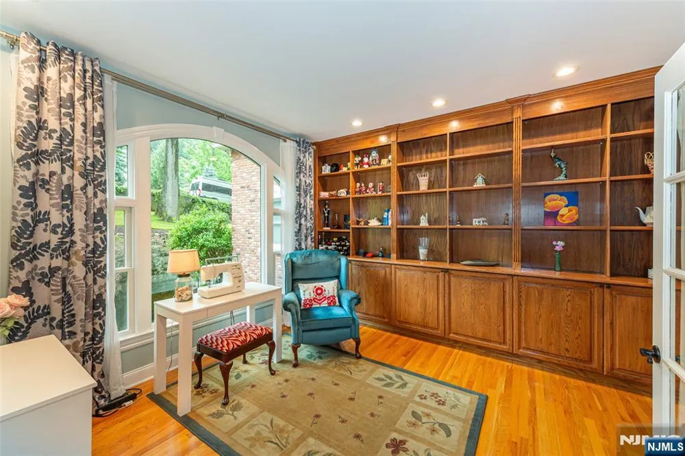 93 Coventry Way Ringwood, NJ 07456