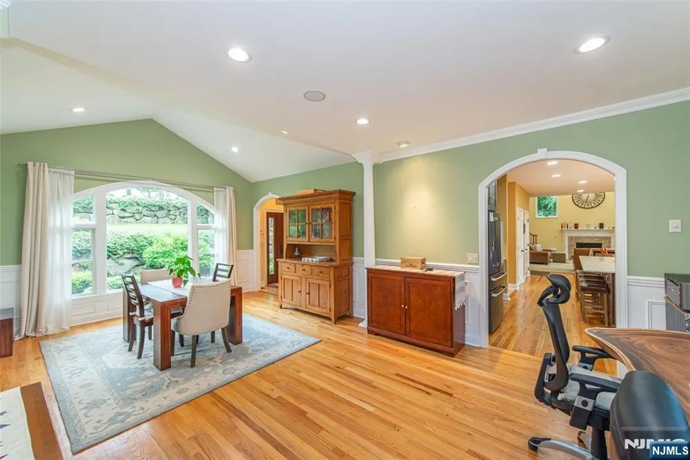 93 Coventry Way Ringwood, NJ 07456