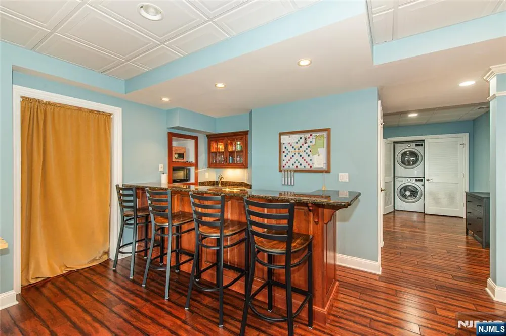 93 Coventry Way Ringwood, NJ 07456