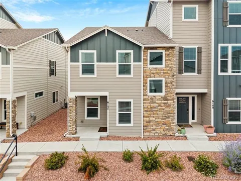 6157 Inman View