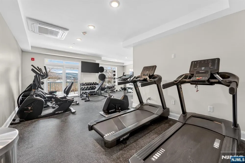 7 Theta Drive 111 Vernon, NJ 07462