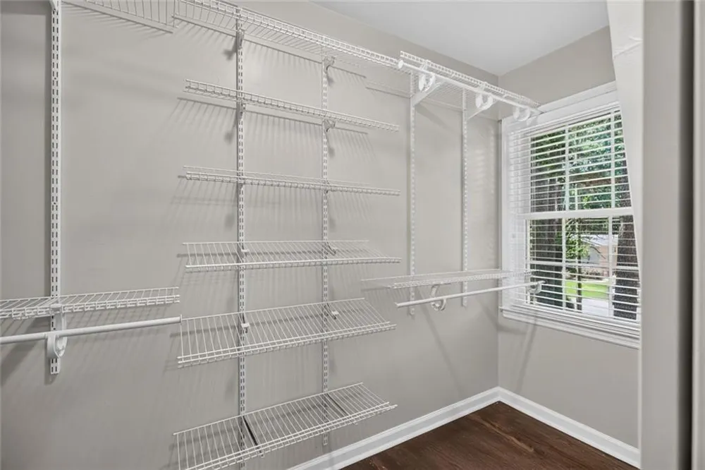 4371 Vintage Lane Dunwoody, GA 30338