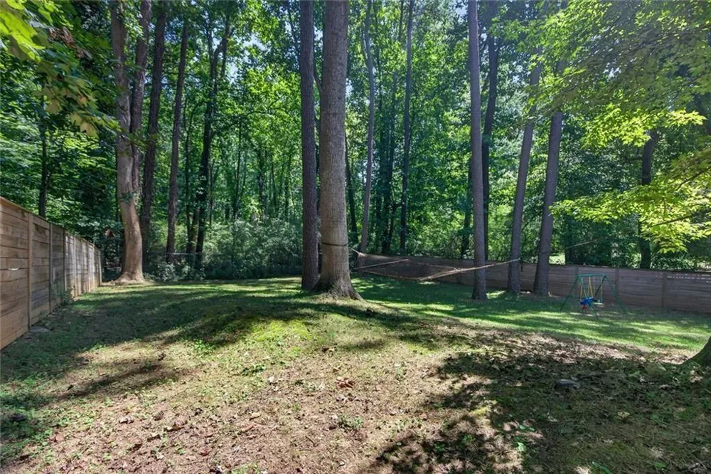 4371 Vintage Lane Dunwoody, GA 30338