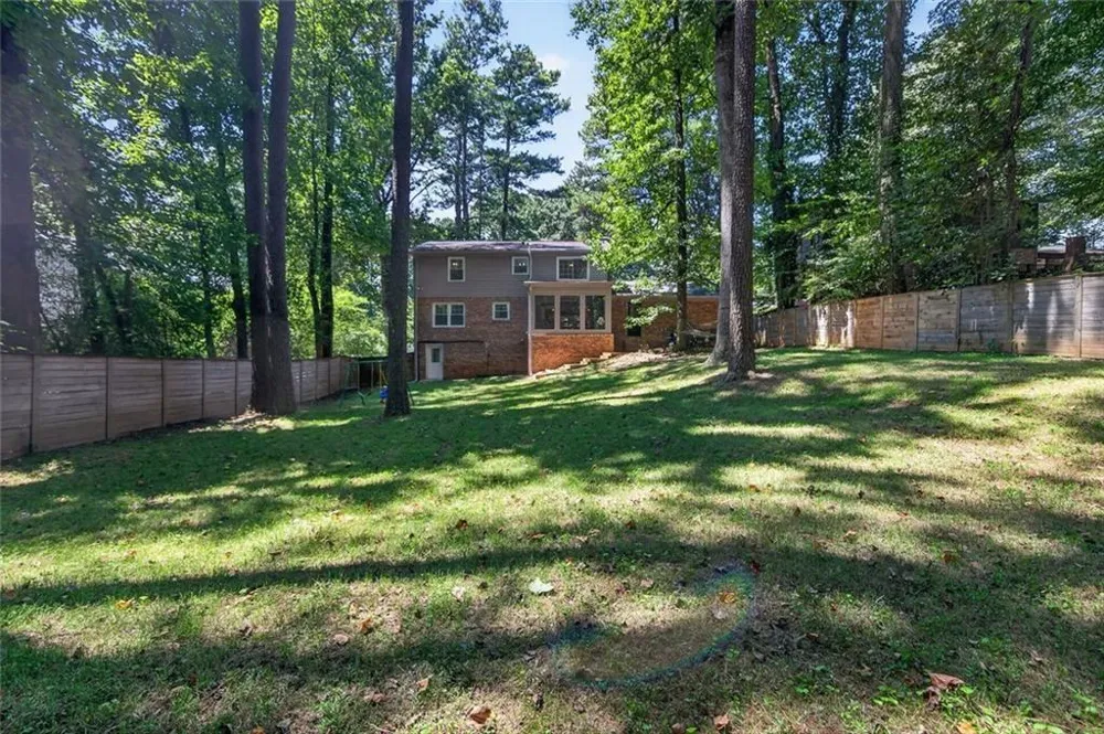 4371 Vintage Lane Dunwoody, GA 30338
