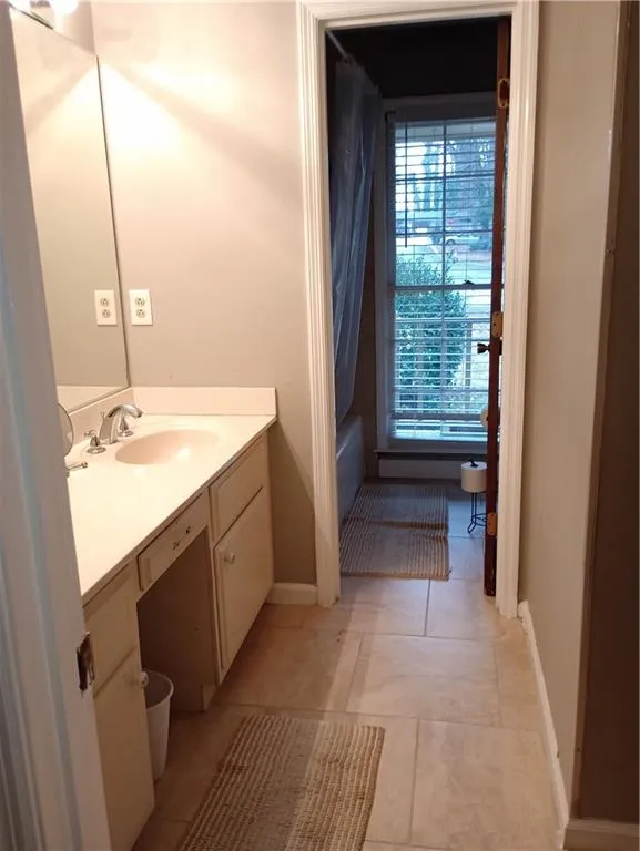 2589 King Circle SE Conyers, GA 30013