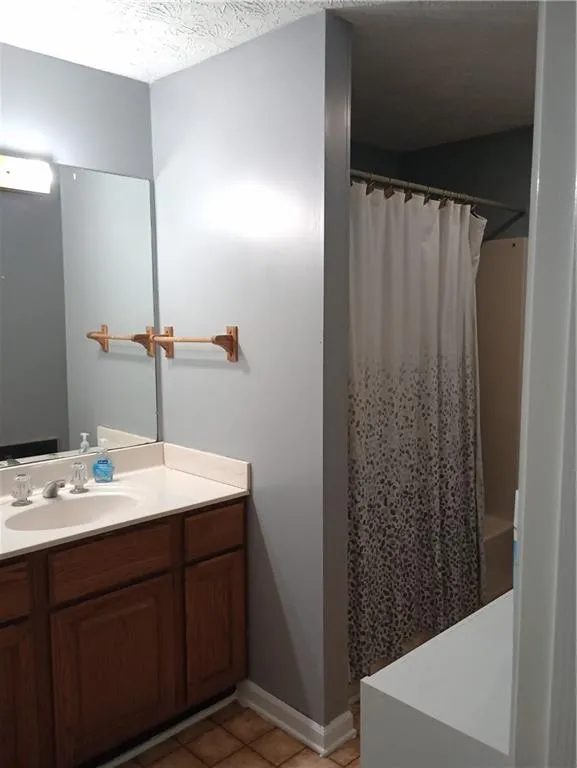 2589 King Circle SE Conyers, GA 30013