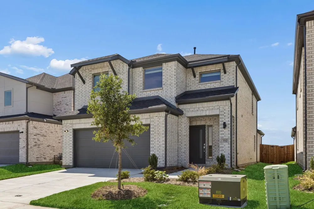 811 Knox River Drive Princeton, TX 75071