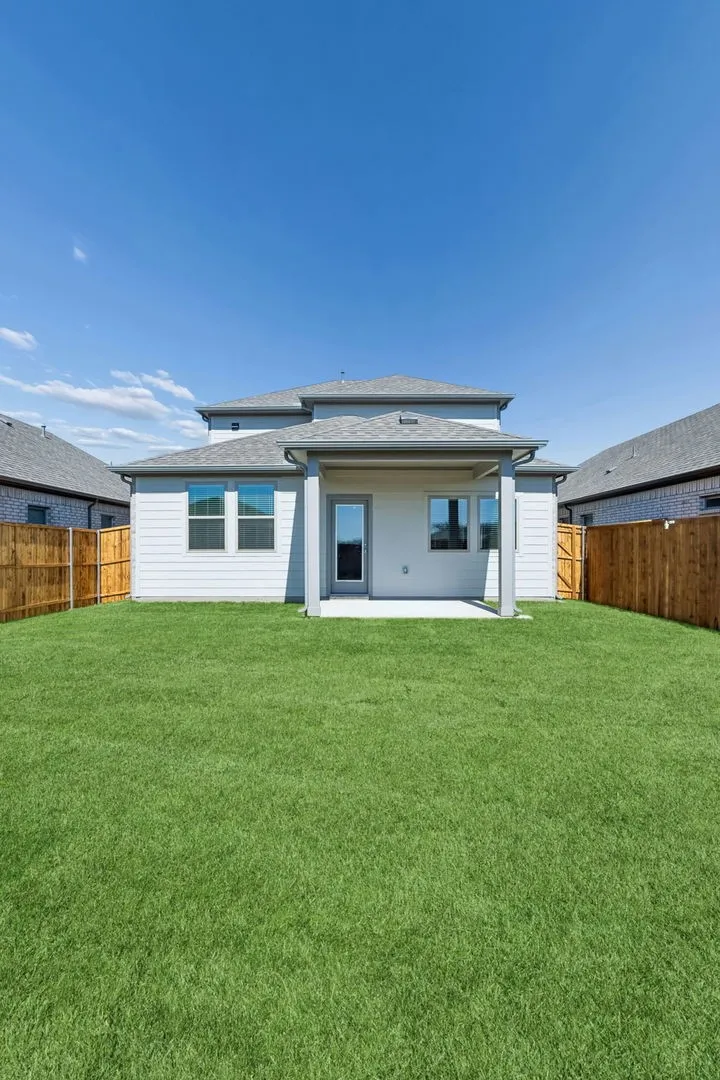 811 Knox River Drive Princeton, TX 75071