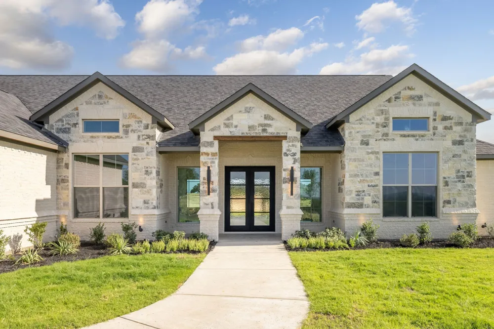 2057 Preserve Trail Weatherford, TX 76087