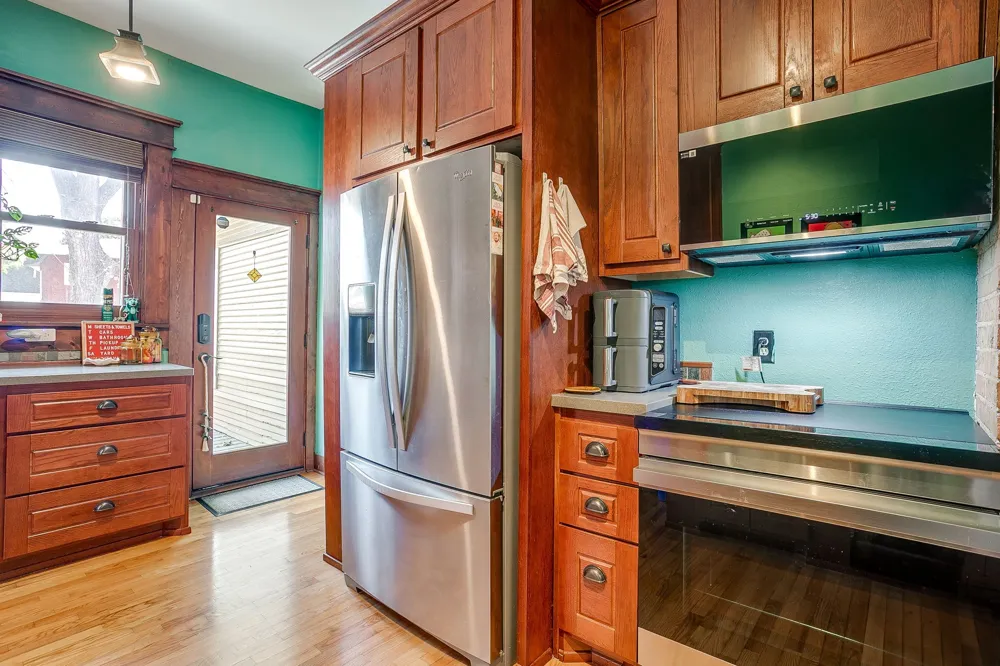 2009 Fairmount Avenue Fort Worth, TX 76110