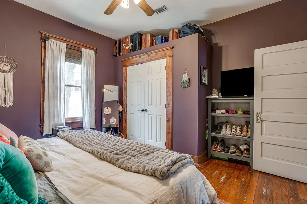 2009 Fairmount Avenue Fort Worth, TX 76110