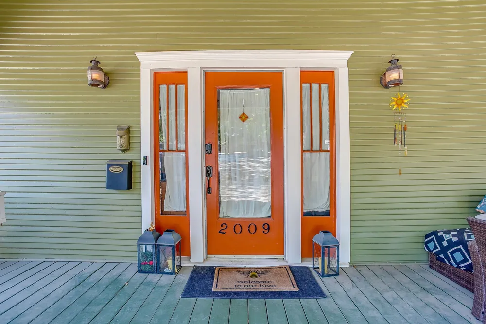 2009 Fairmount Avenue Fort Worth, TX 76110