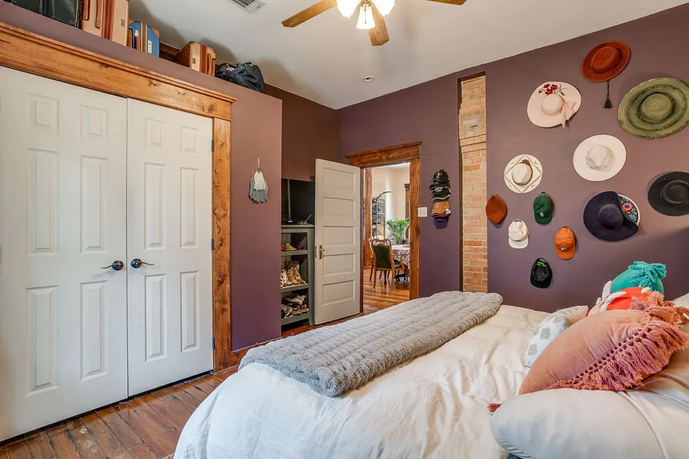 2009 Fairmount Avenue Fort Worth, TX 76110