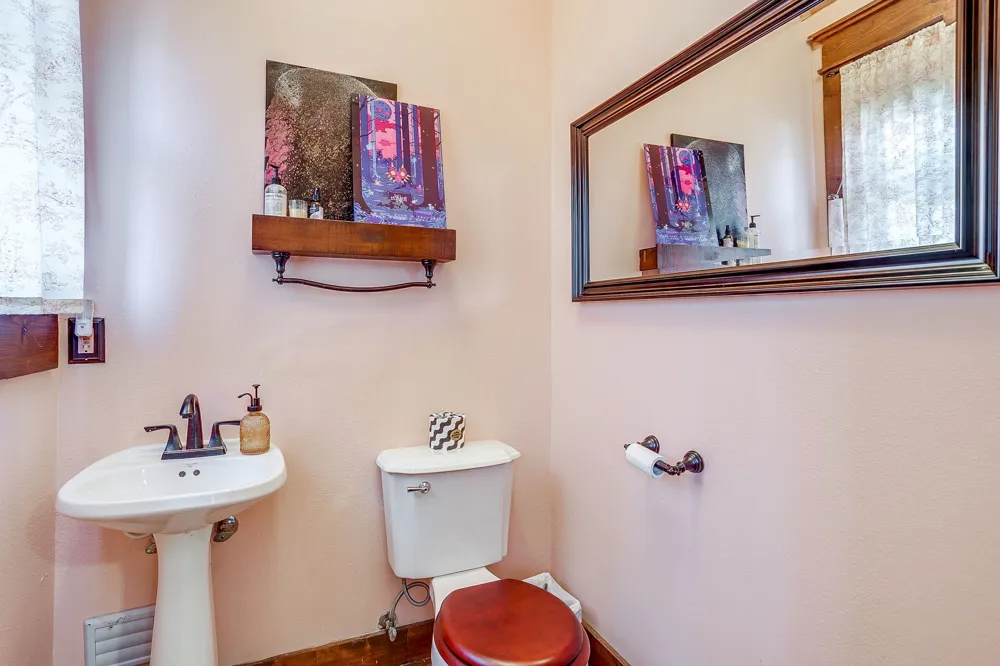 2009 Fairmount Avenue Fort Worth, TX 76110