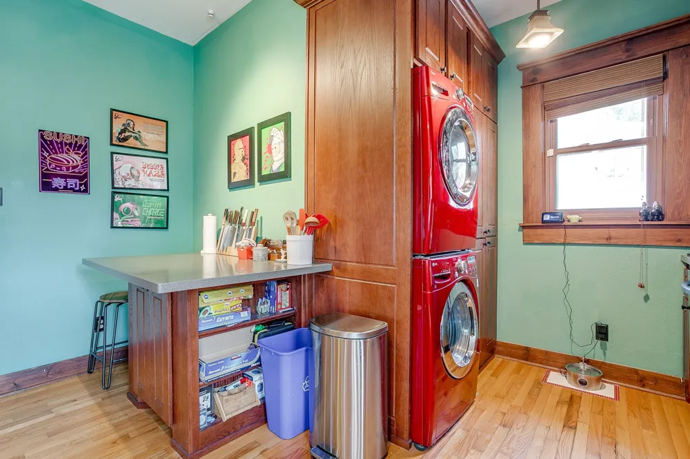 2009 Fairmount Avenue Fort Worth, TX 76110