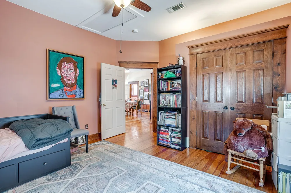 2009 Fairmount Avenue Fort Worth, TX 76110