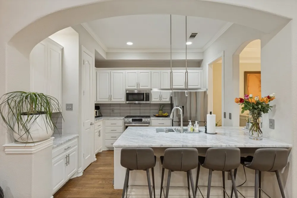 3320 Blackburn Street Dallas, TX 75204