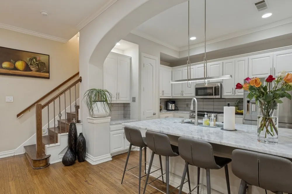 3320 Blackburn Street Dallas, TX 75204