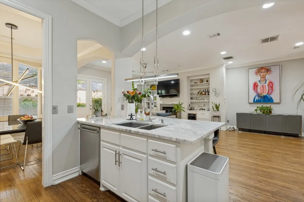 3320 Blackburn Street Dallas, TX 75204