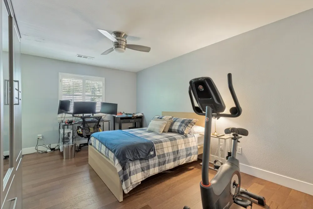 3320 Blackburn Street Dallas, TX 75204