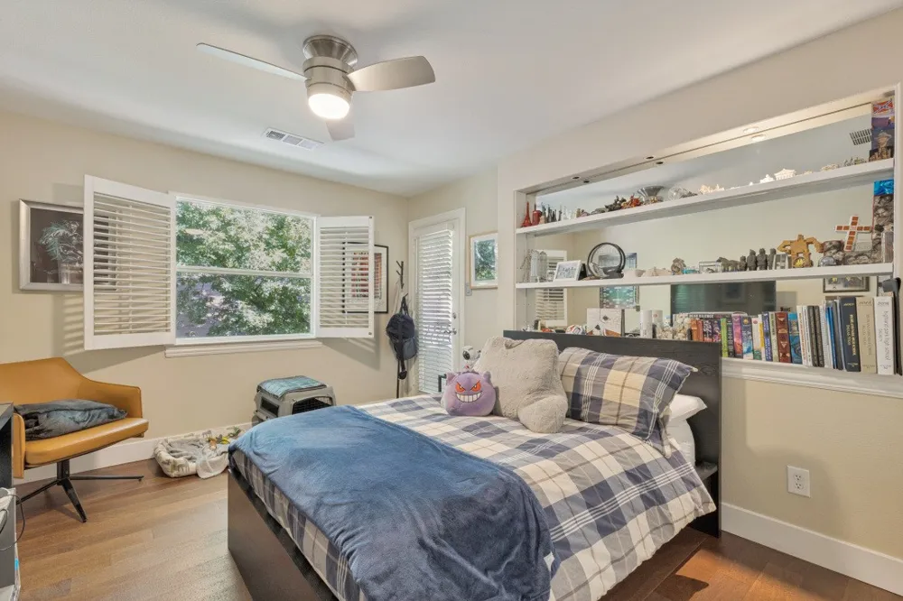 3320 Blackburn Street Dallas, TX 75204