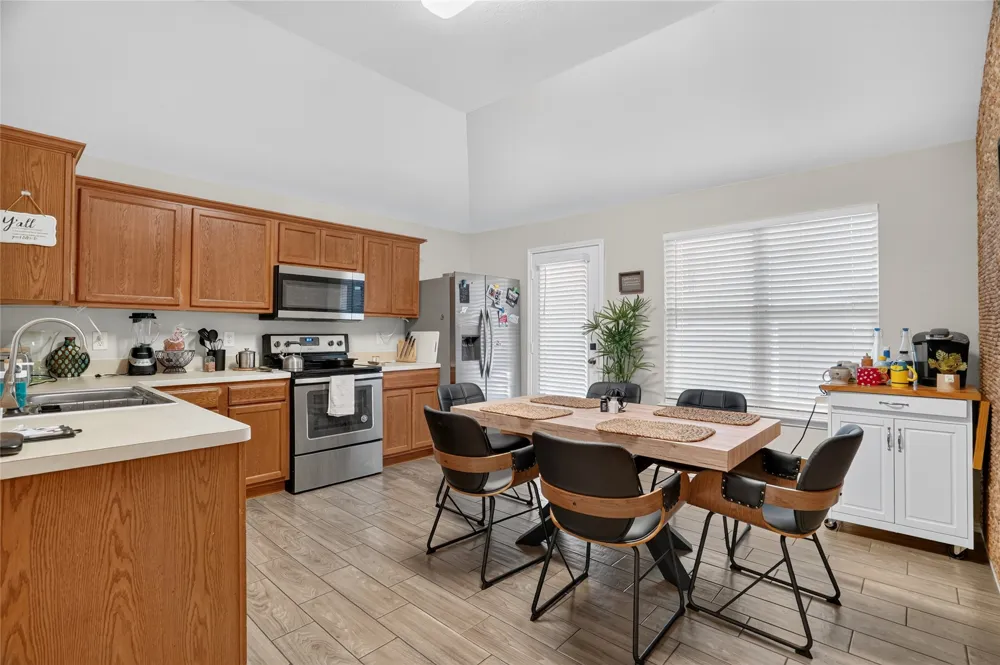 6241 Trinity Creek Drive Fort Worth, TX 76179