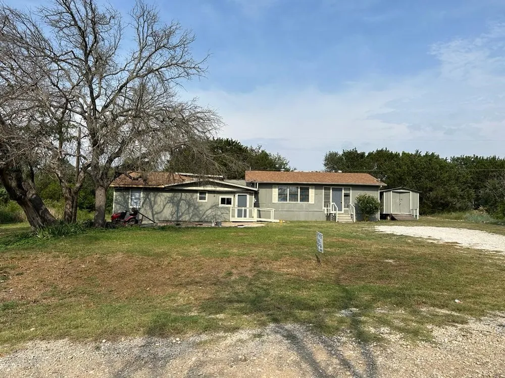6217 New Mexico Trail Granbury, TX 76048
