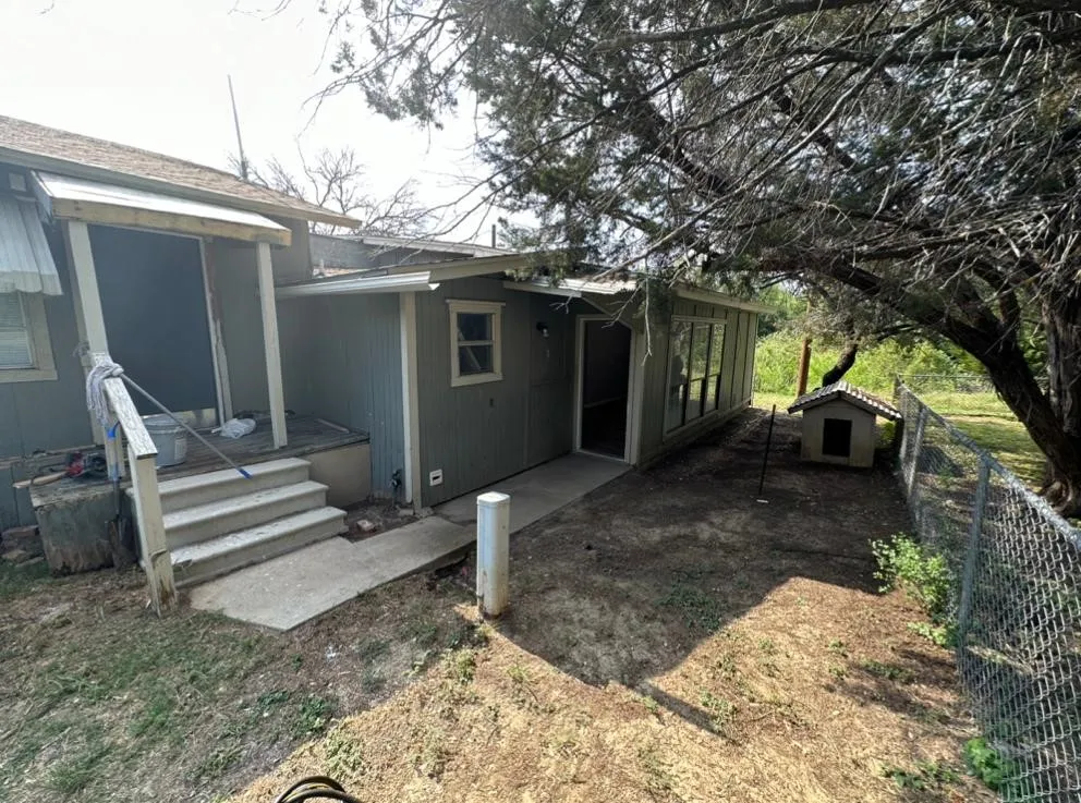 6217 New Mexico Trail Granbury, TX 76048