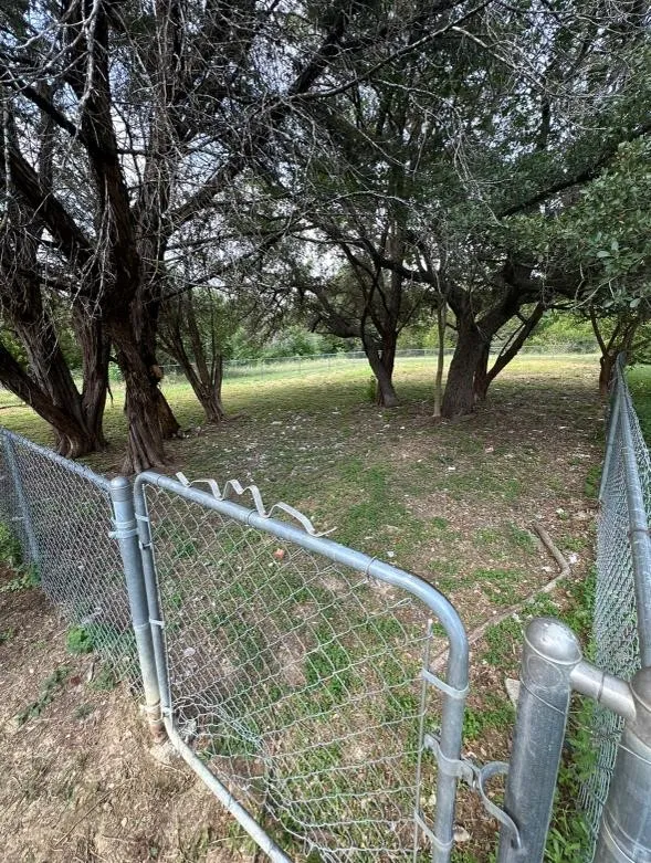 6217 New Mexico Trail Granbury, TX 76048