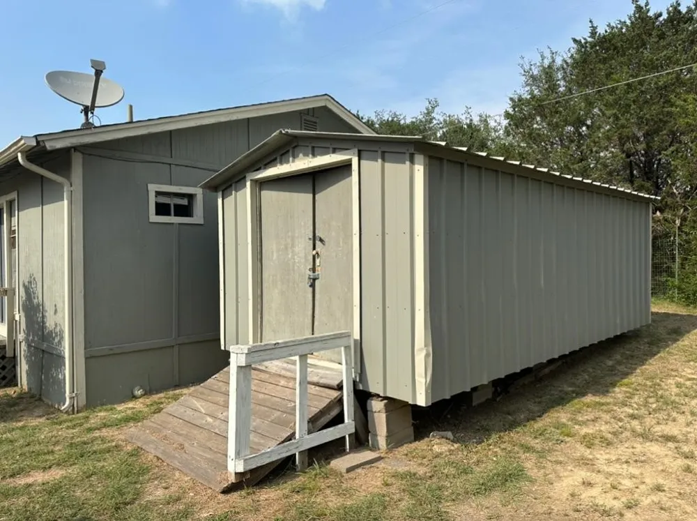 6217 New Mexico Trail Granbury, TX 76048