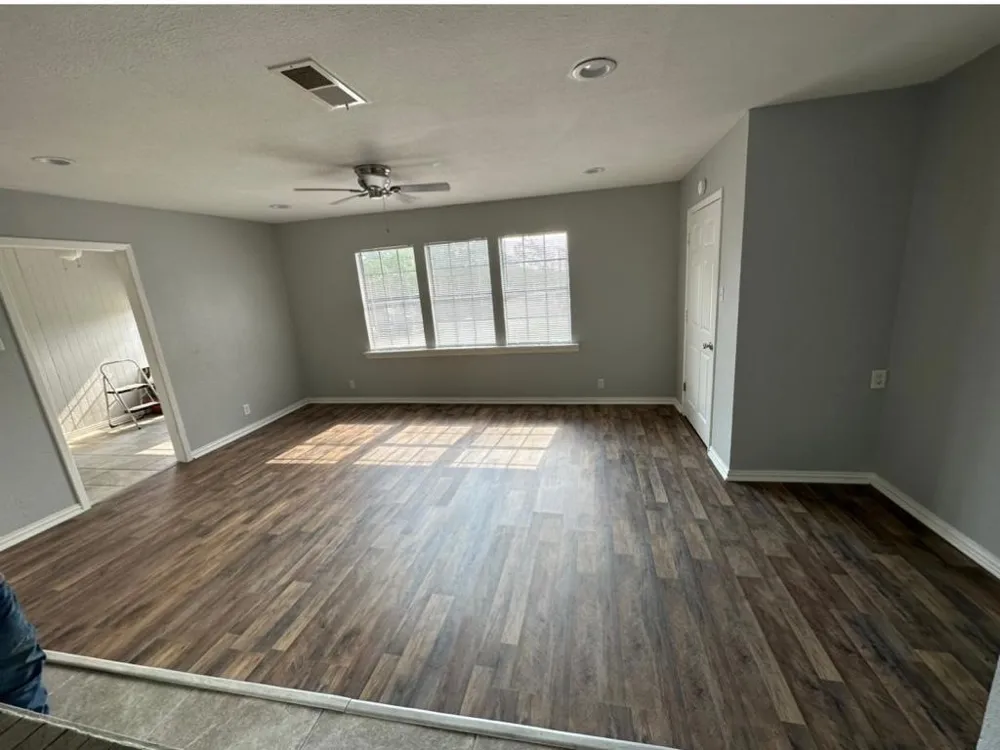 6217 New Mexico Trail Granbury, TX 76048