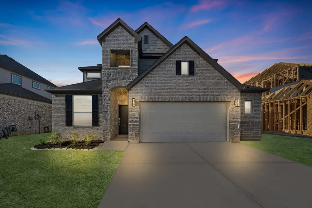 77 Shining Point Drive Waller, TX 77484