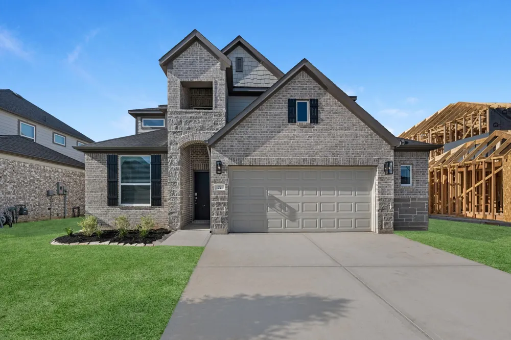 77 Shining Point Drive Waller, TX 77484