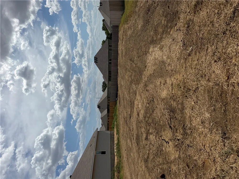 104 Womble Loop Caldwell, TX 77836