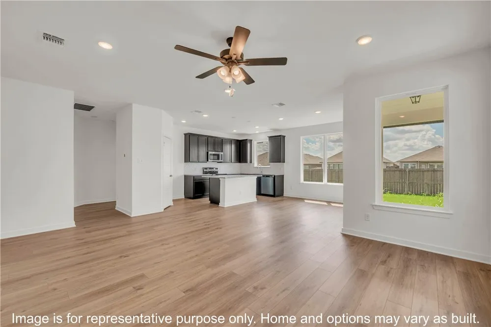 104 Womble Loop Caldwell, TX 77836