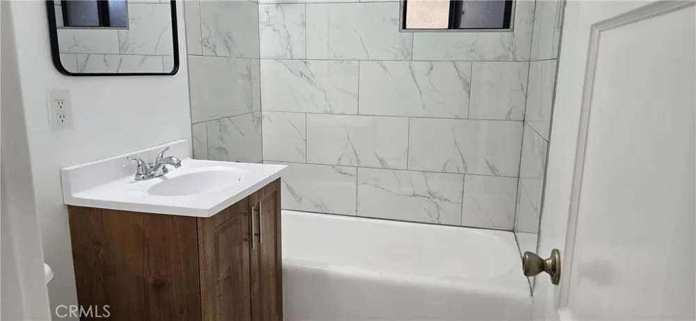 8068 Hazeltine Panorama City, CA 91402