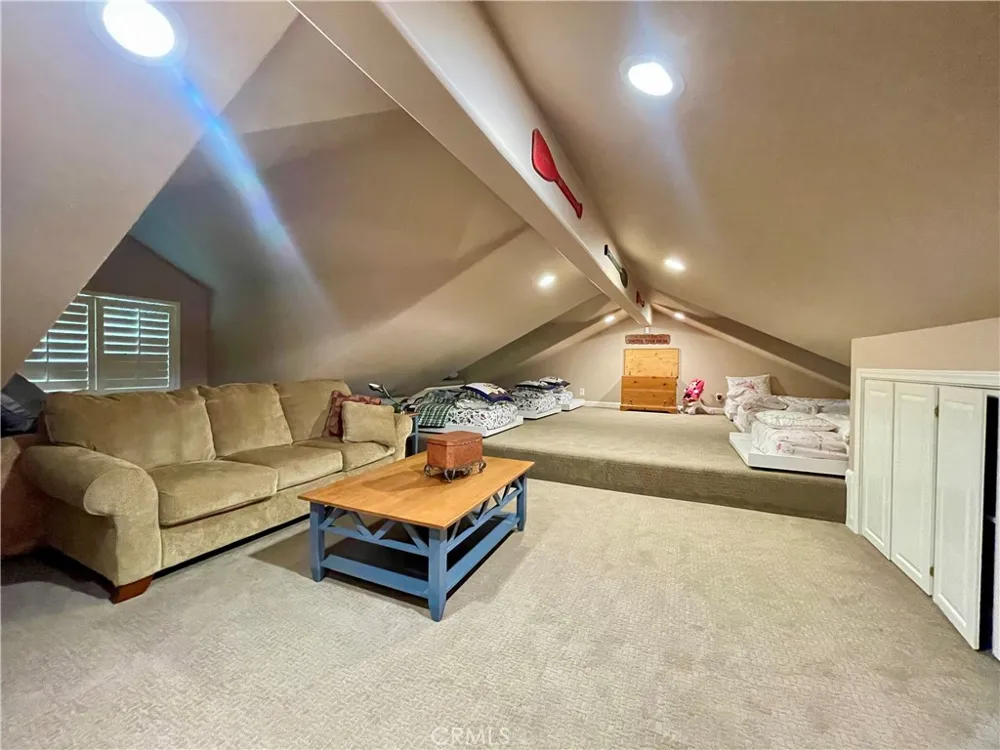 39181 Manzanita Bass Lake, CA 93604