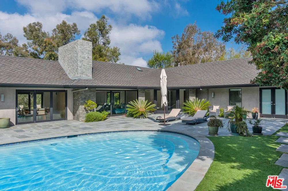 3035 Lake Glen Drive Beverly Hills, CA 90210