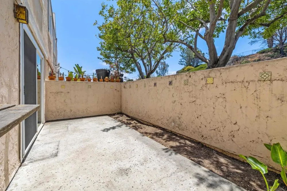 3994 Caminito Patricia San Diego, CA 92111