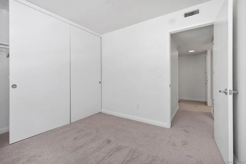 3994 Caminito Patricia San Diego, CA 92111