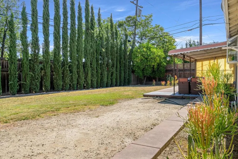 1340 Sharp Avenue Campbell, CA 95008