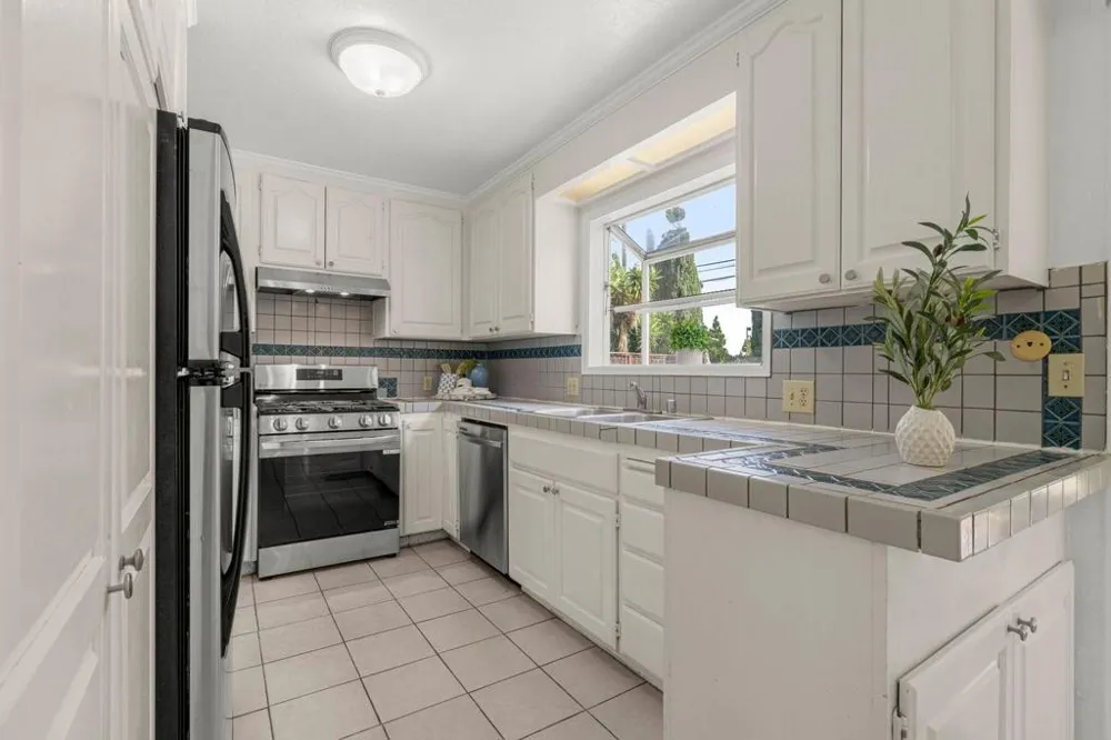 1340 Sharp Avenue Campbell, CA 95008