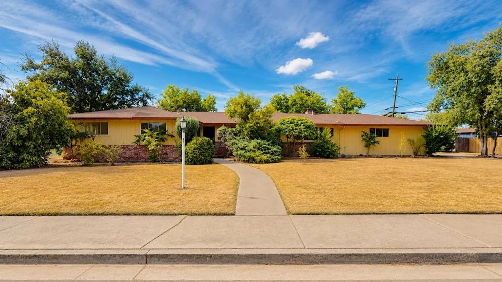 925 5th Street Lincoln, CA 95648